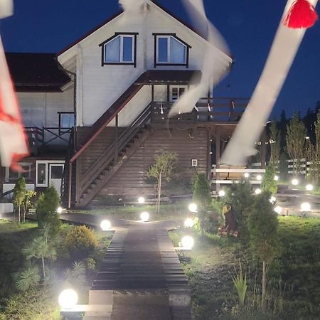 Гостьовий Дім Круасан Сімейний Bukovel Exterior photo