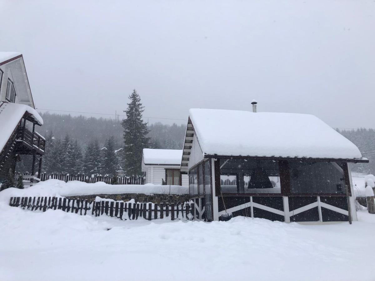 Гостьовий Дім Круасан Сімейний Bukovel Exterior photo